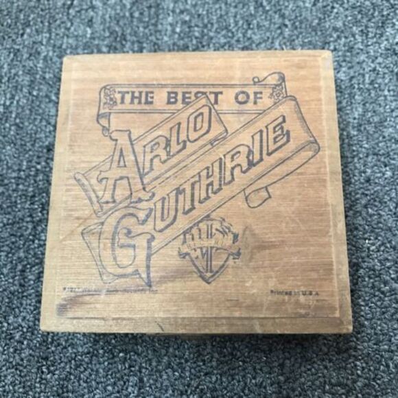 ARLO GUTHRIE THE BEST OF 1977 US WARNER BROS Wooden CD Hindged Box - Picture 2 of 9